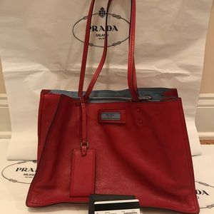 prada milano red purse